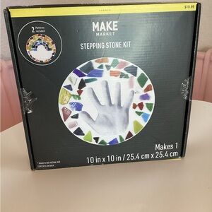 Make Market Stepping Stone Kit 2 patterns circle concrete craft